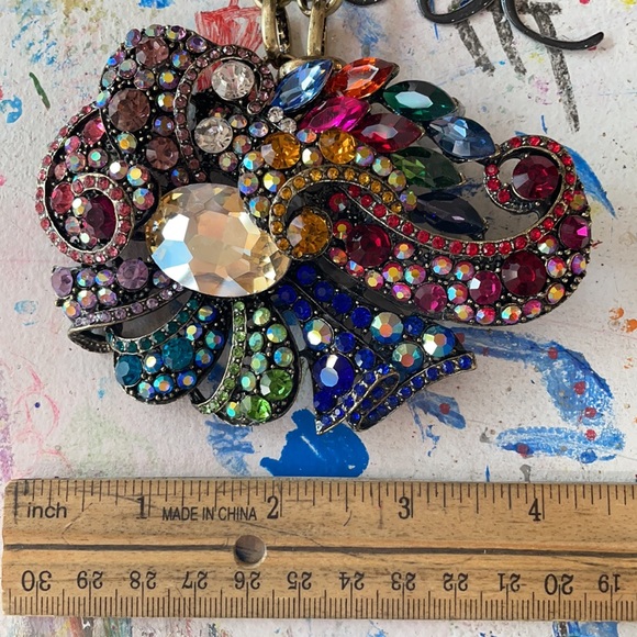 Fabulous Broach Necklace!!!! WoZers;) from Janky Jewlery Line Brandi C Art - Picture 4 of 5